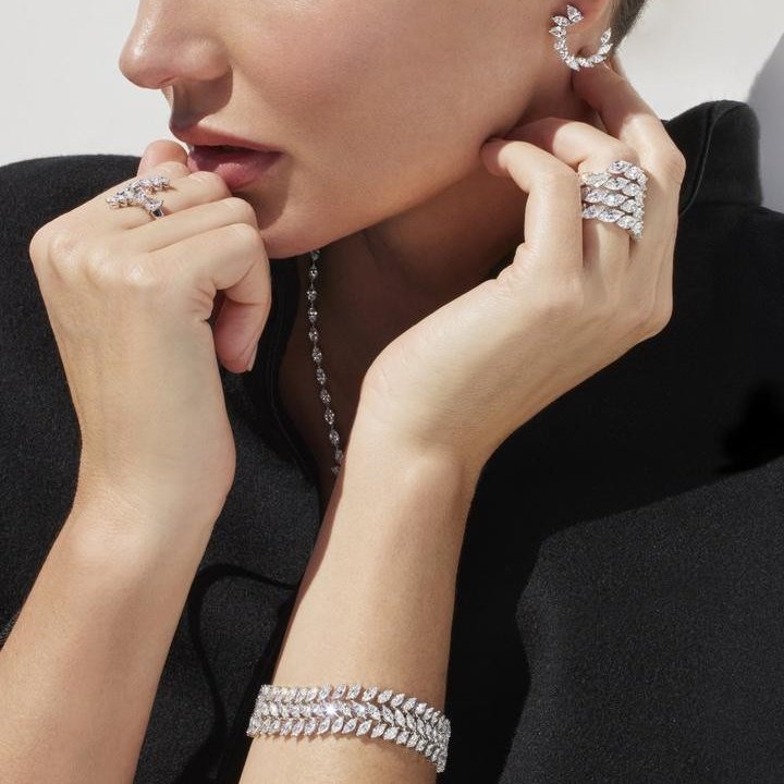 Miranda Kerr wearing Michael Hill Signature high jewelry